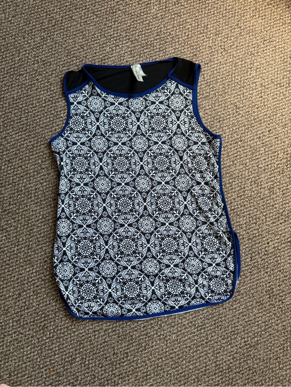 PerSeption Concept Black and White Sleeveless Patterned Tee with Blue Trim
